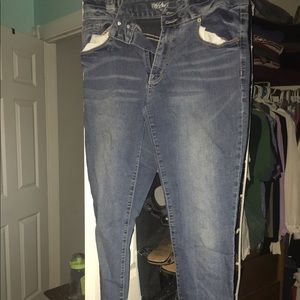 Mossimo light wash skinny/high rise jeans